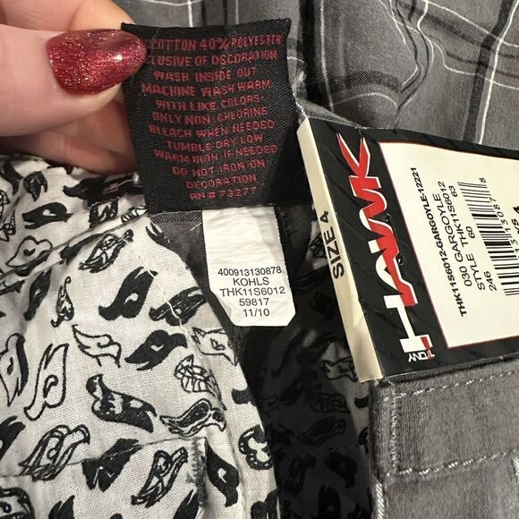 Tony Hawk Shorts Boys Size 4 Skater Skateboarder Bermuda Checkered Y2K Gargoyle - Picture 4 of 5